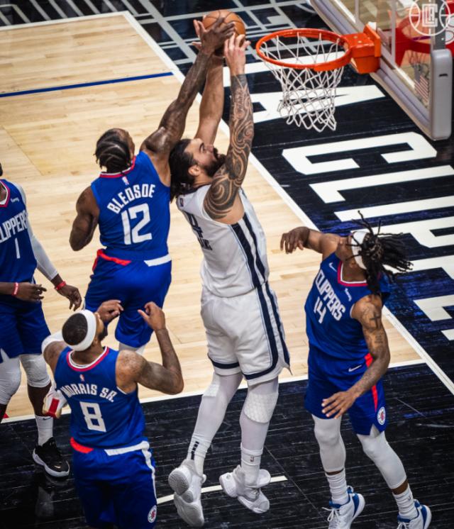 kaiyun-乔治空砍41分 快艇遭遇开局两连败却无需悲观